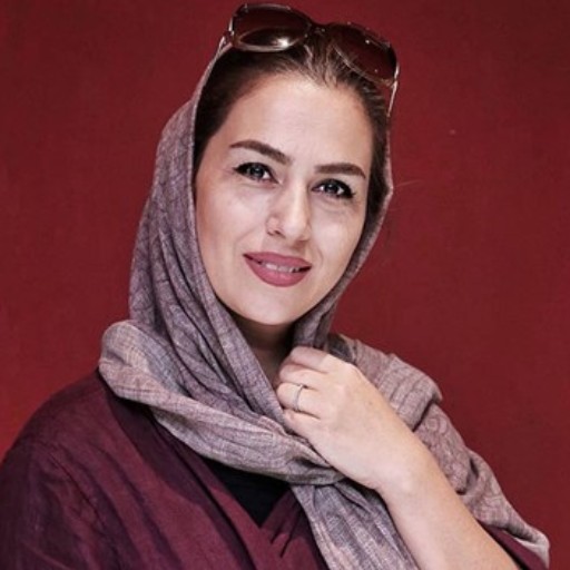 تینا پاکروان