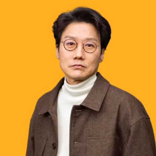 Dong hyuk Hwang