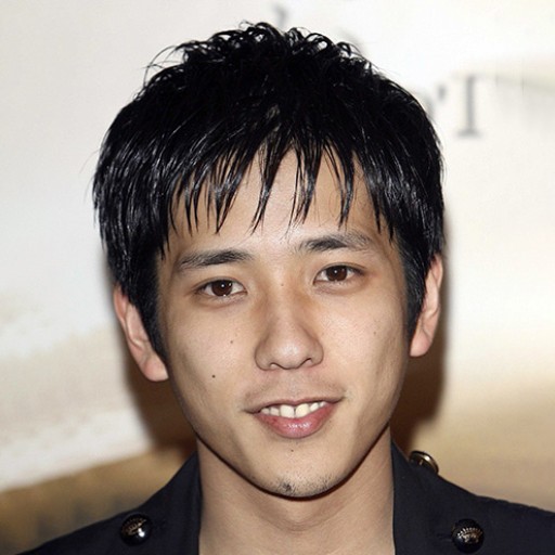Kazunari Ninomiya