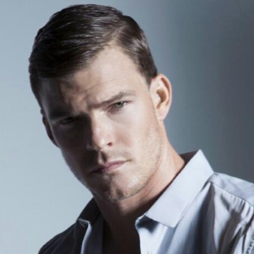Alan Ritchson