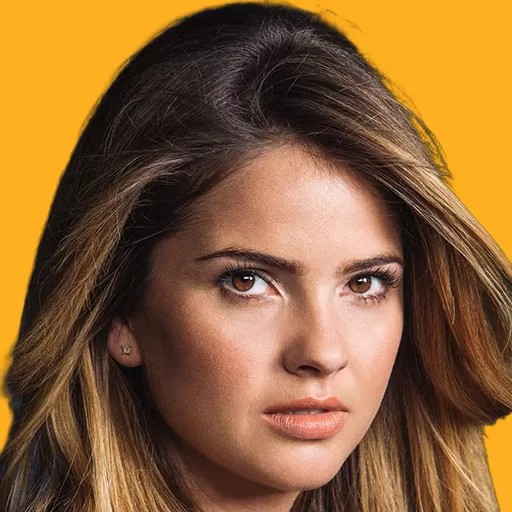 Shelley Hennig