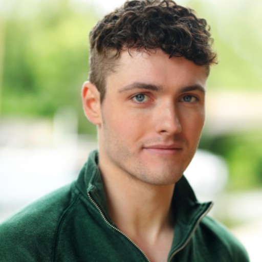 Tom Lewis