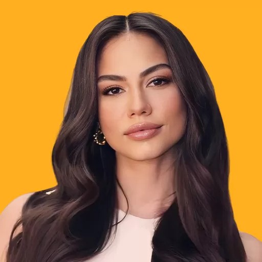  Demet Özdemir