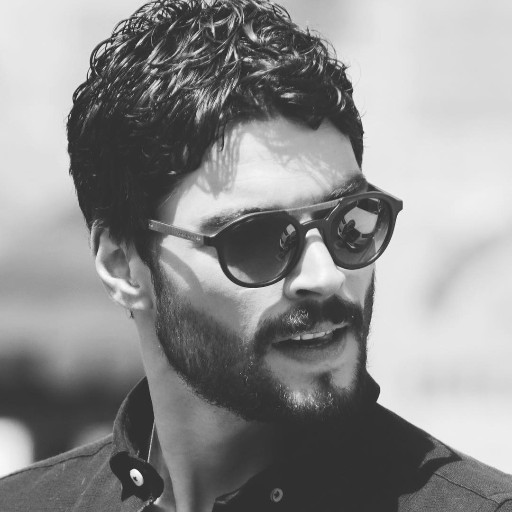 Akin Akinözü